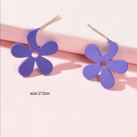 7/$35🍄Groovy Y2K Funky Purple Flower Retro Earrings • NWT - Picture 4 of 5